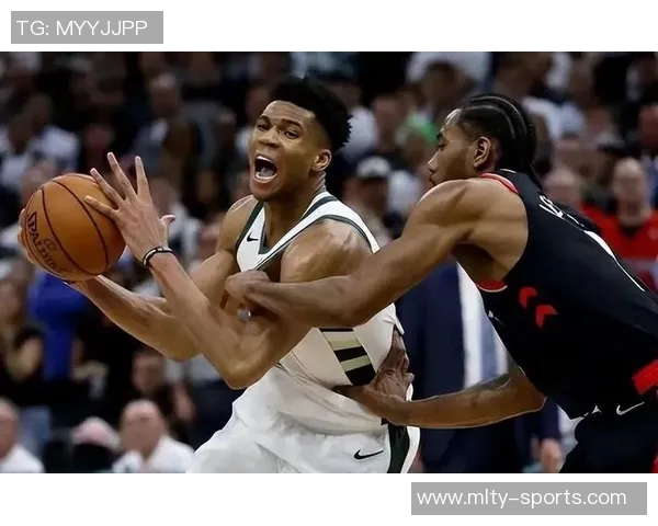 字母哥高效砍下30分8板6助关键时刻三分犯规令人担忧