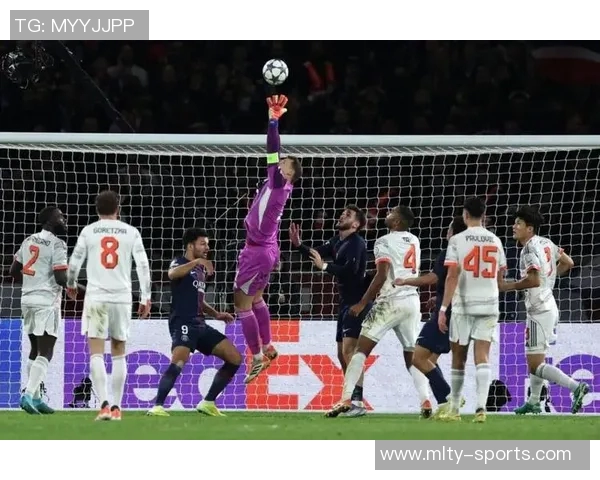 完美防守展现实力莫斯克拉成功限制凯恩全场无射门表现