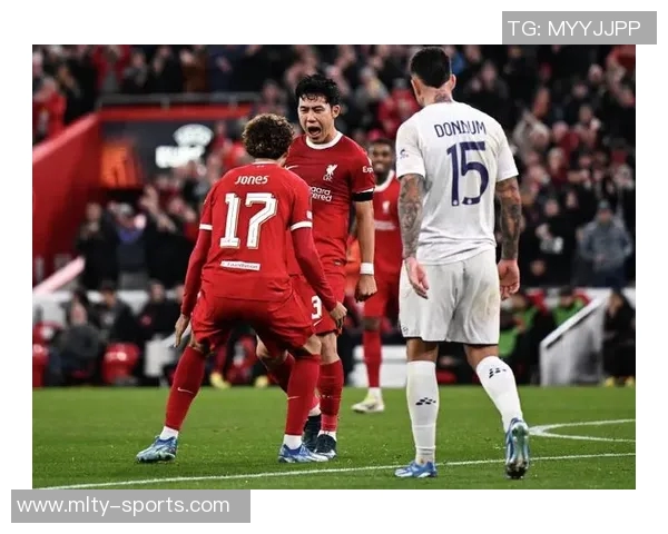 柯蒂斯琼斯感恩萨拉赫支持享受脚下有球的乐趣与挑战