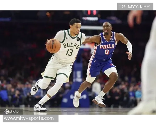 乔治三分雨倾洒全场下半场狂砍22分助队大胜全场贡献32分5篮板5助攻 乔治三分雨倾洒全场下半场狂砍22分助队大胜全场贡献32分5篮板5助攻